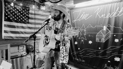Tim Knecht performs“I Can’t Win”